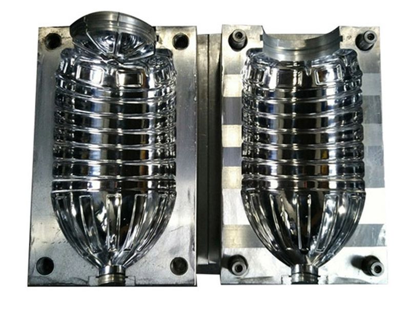 blow molding mould