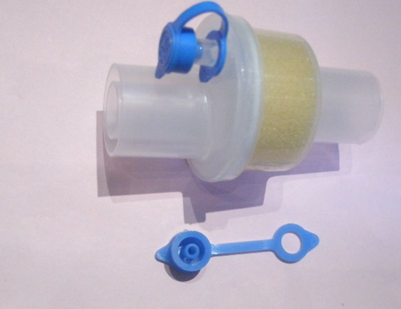 Medical plastic molded valve