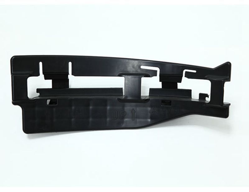 Automotive plastic molded parts